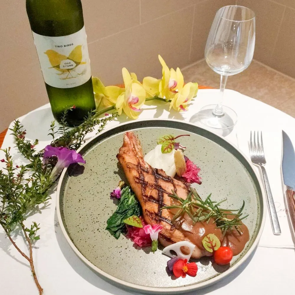 台東知本金聯世紀酒店晚餐餐券 {一套2張} 歷史價格詳細信息