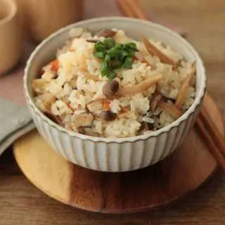 和MASA一起吃幸福便當【暢銷典藏版】/MASA 山下勝 歷史價格詳細信息