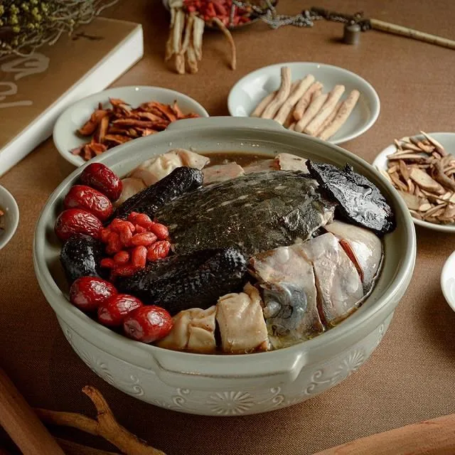 台南桂田酒店『尊貴家庭，阿力海早餐+晚餐』4人1室每位1950元起[公司團體旅遊]；另有代訂太魯閣晶英、雲品、花東飯店 歷史價格詳細信息