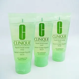 【超值特惠款】和闐玉塔青梳子 亞光品質新疆塔青料，雕工精美，25146 歷史價格詳細信息