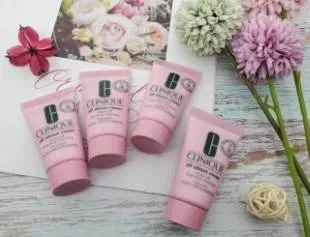 【超值特惠款】和闐玉塔青梳子 亞光品質新疆塔青料，雕工精美，25146 歷史價格詳細信息