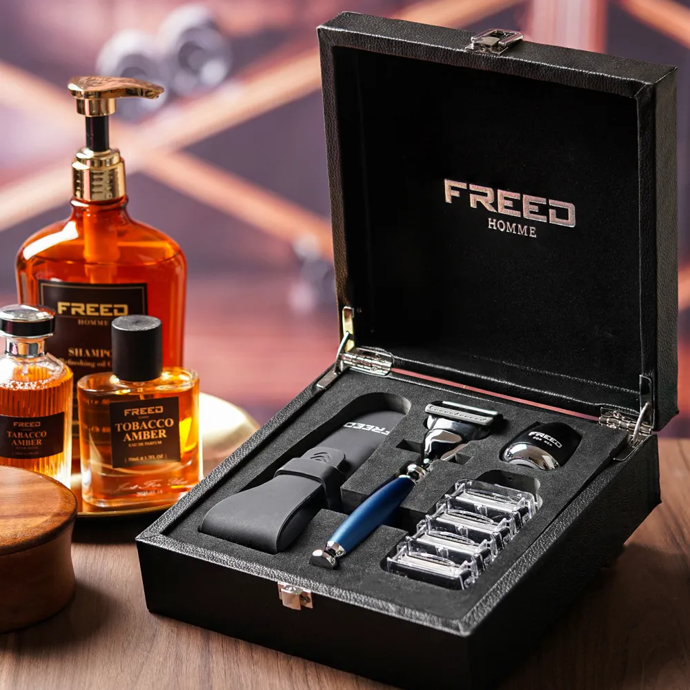 【FREED】 五刀式刮鬍刀尊爵禮盒四件組-仿琥珀 歷史價格詳細信息
