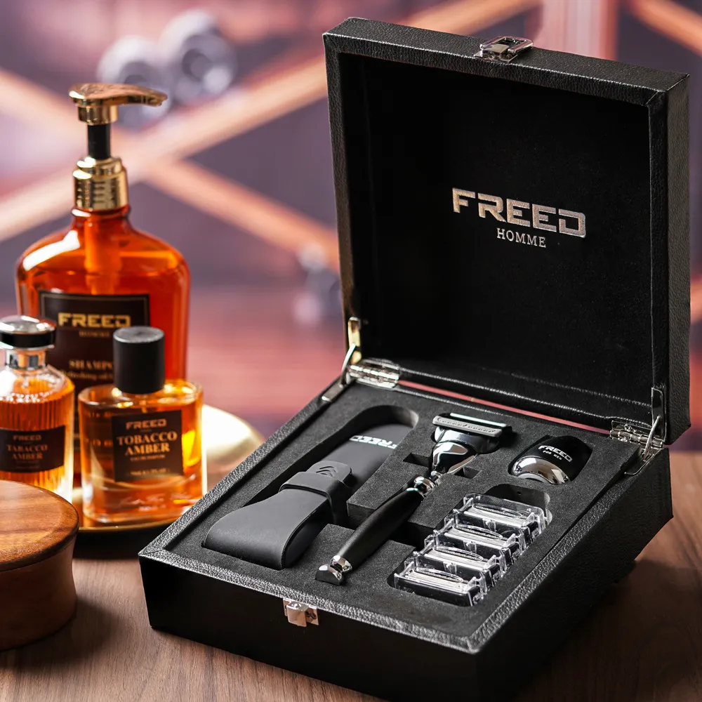 【FREED】 五刀式刮鬍刀尊爵禮盒四件組-仿琥珀 歷史價格詳細信息