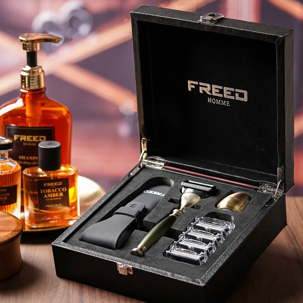 【FREED】 五刀式刮鬍刀尊爵禮盒四件組-仿琥珀 歷史價格詳細信息