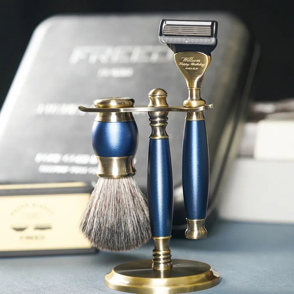 【FREED】古銅系列尊爵四件組五刀式刮鬍刀禮盒 - 帝王藍 歷史價格詳細信息