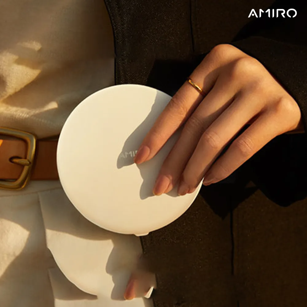 AMIRO LED隨身化妝鏡 專用光技術 亮光放大 隨身攜帶好方便 歷史價格詳細信息
