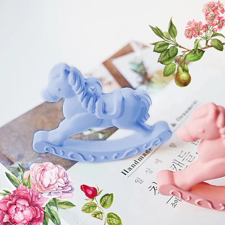 【愛戀花草】小香風軟皮硬箱迷你斜背包 (白色/黑色、小金球、隨身小包、可調節背帶、A017) 歷史價格詳細信息