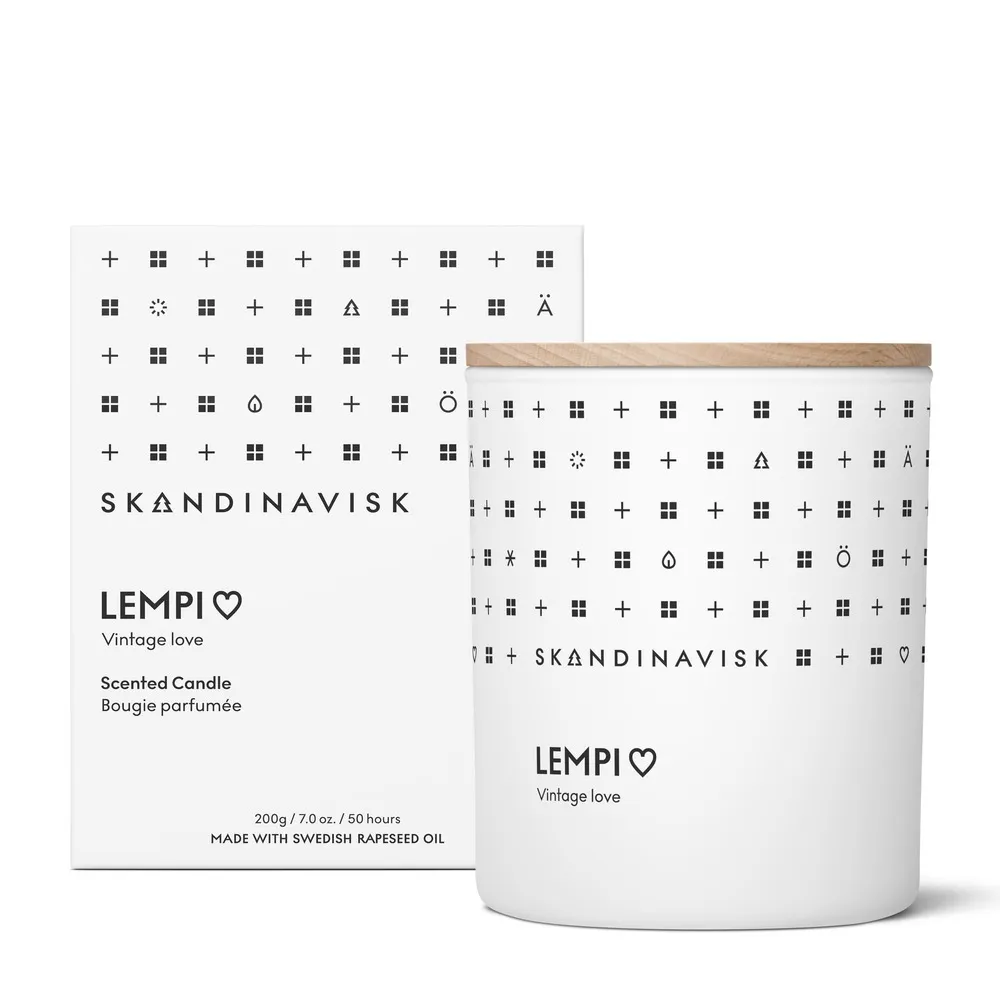 《以愛之名：翁山蘇姬》電影海報 歷史價格詳細信息