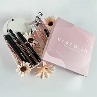 Karadium閃亮珍珠眼影棒 (多款任選) 歷史價格詳細信息