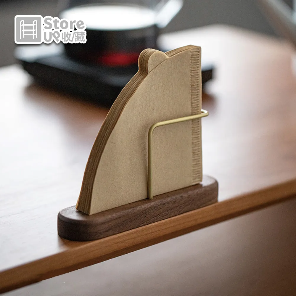 storm手表收藏手表魚眼手表中古手表 朱砂紅盤 全新未使用收藏保存品 實物如圖 品相自判 表鏡是凸起設計的 伸縮彈簧表 歷史價格詳細信息