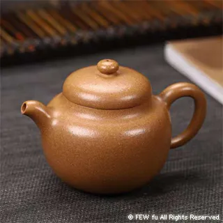 【FEW fu】《花心－香檳金色 Keshi Pearl 凱旭珍珠鑲彩剛》18K金戒指 歷史價格詳細信息