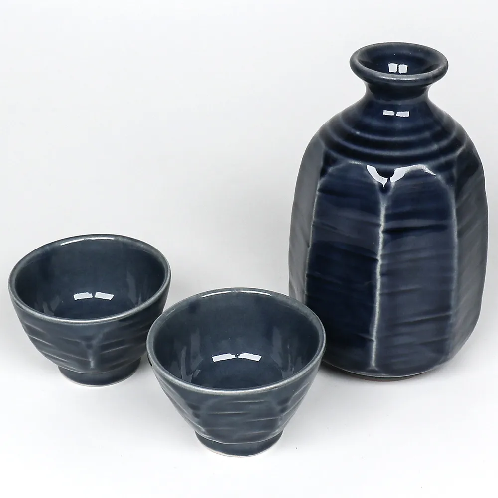 【福介商店】日本陶瓷 黑鐵金刷目酒器組 1壺2杯 歷史價格詳細信息