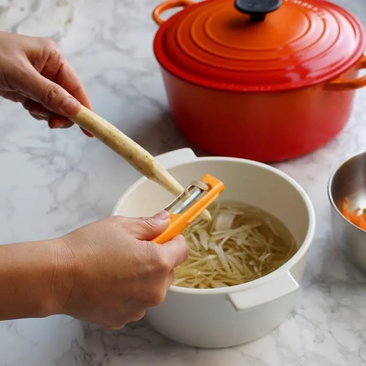 多功能雙頭蔬果削皮器 削皮刀 刨絲器 開瓶器 開罐器 刮皮刀 三種刀頭可替換 歷史價格詳細信息