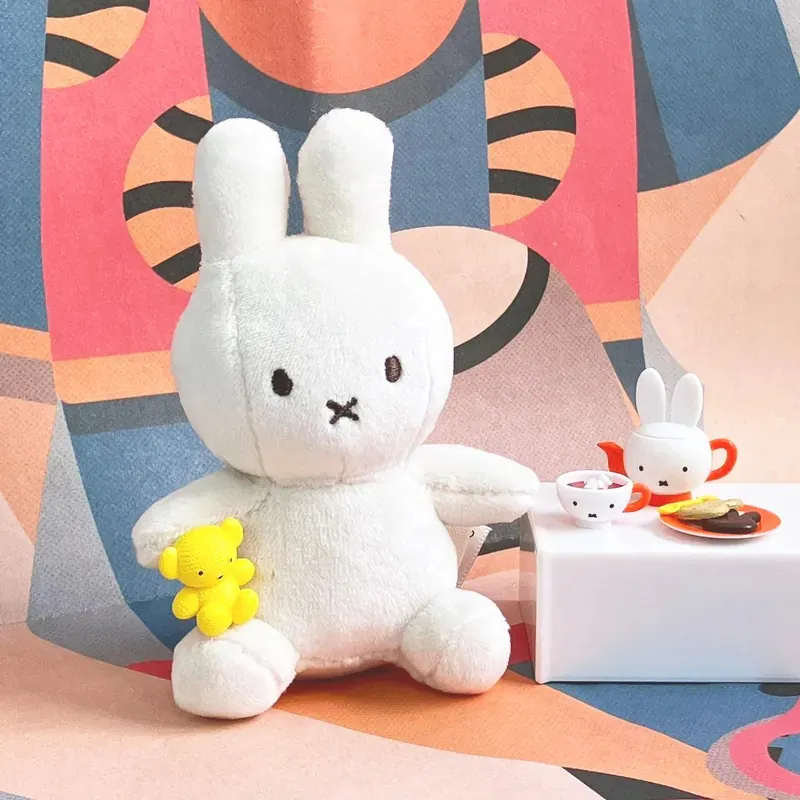 Miffy米菲兔填充玩偶-聖誕兔 23cm 歷史價格詳細信息