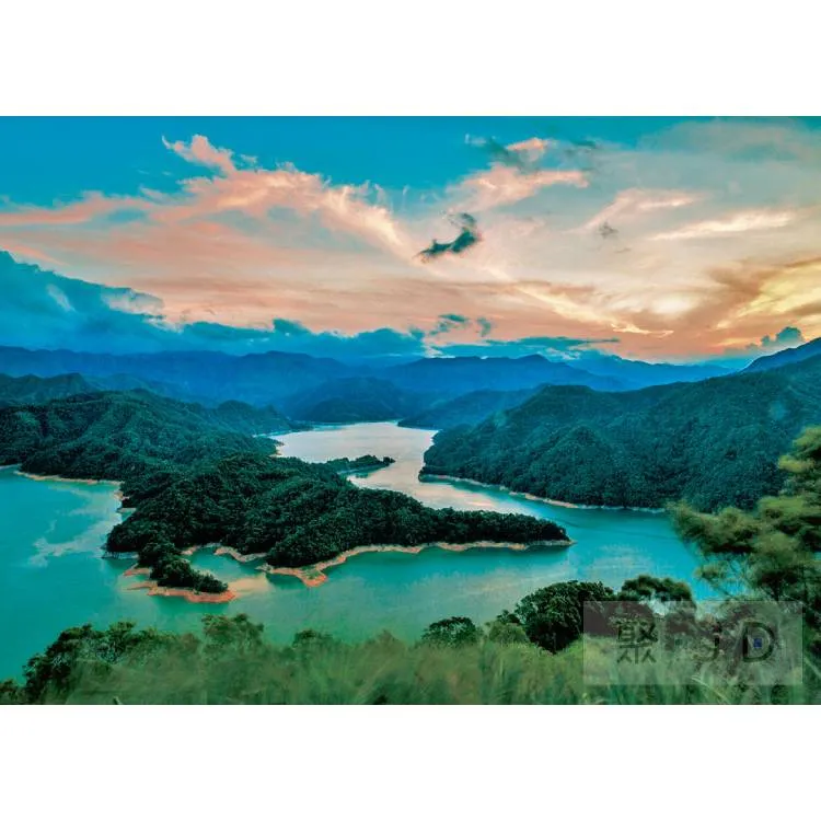 【台製拼圖】25-012 Iris色鉛筆創作 閱讀森林 彩虹樹屋 (520片) 歷史價格詳細信息