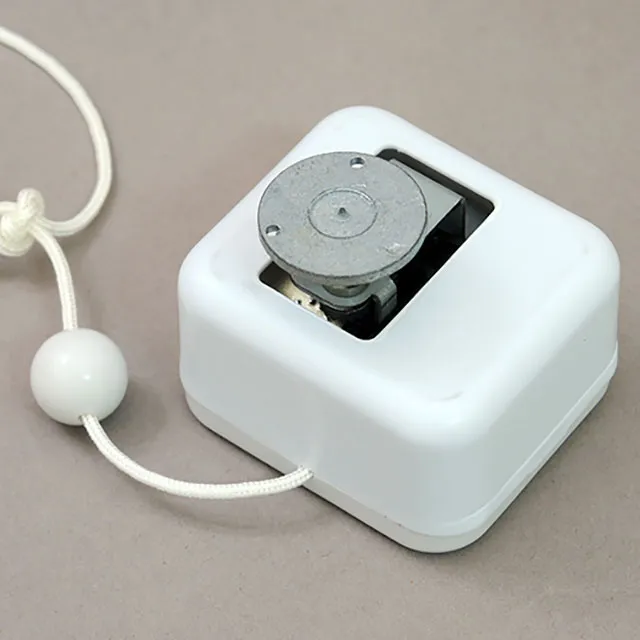 Sankyo18音梳側轉上發條音樂機芯 歷史價格詳細信息