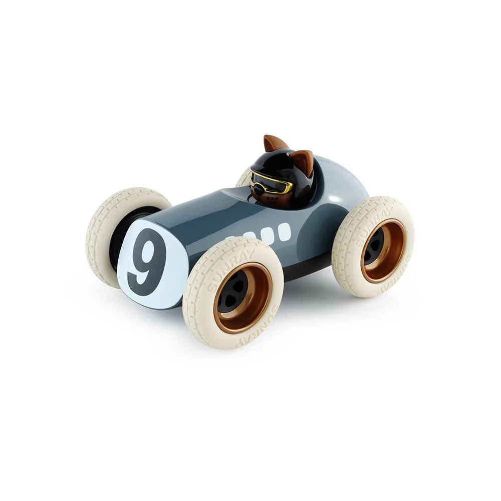Playforever Egg Roadster 瘋狂蛋酷貓超跑 (大膽紅) 歷史價格詳細信息