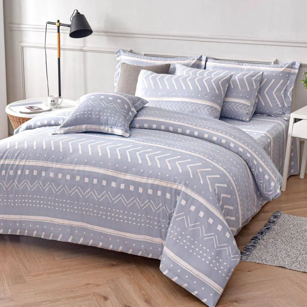 【艾唯家居】雙人天絲鋪棉兩用被 180x210cm 萊賽爾40支天絲 台灣製(狗狗出遊去) 歷史價格詳細信息