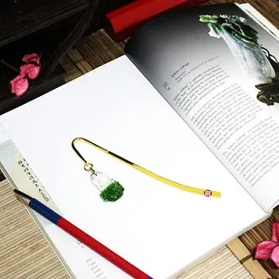 【故宮精品】萌-翠玉白菜零錢包/票卡零錢包/小錢包/零錢袋 故宮文創｜官方旗艦店 歷史價格詳細信息