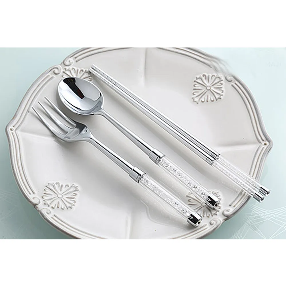 施華洛世奇元素 璀璨財富穩賺 真皮革名片夾 歷史價格詳細信息