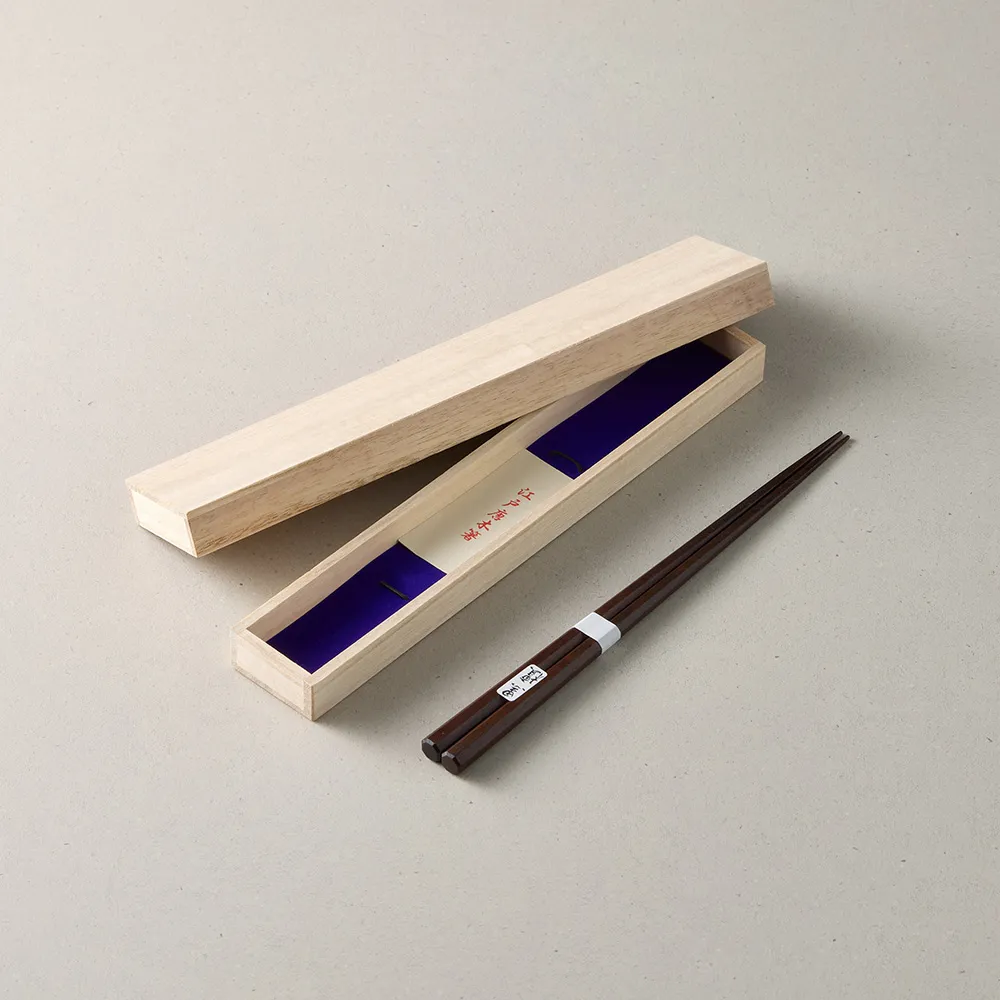 +鐵八甲+日本版權限量火慣性紅色大金龜車 歷史價格詳細信息