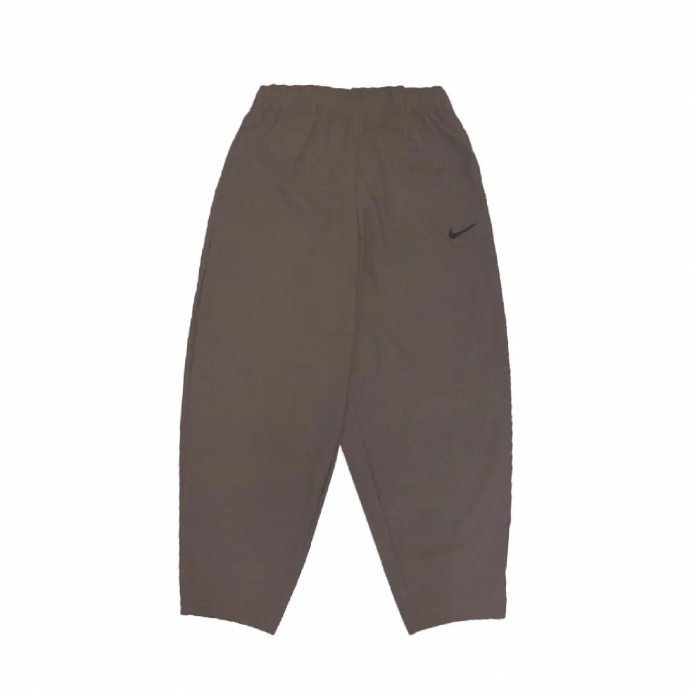 Nike 長褲 Essential Fleece Pants 女款 NSW 刷毛 寬鬆 鬆緊帶 縮口褲 黑 白 BV4090-010 歷史價格詳細信息
