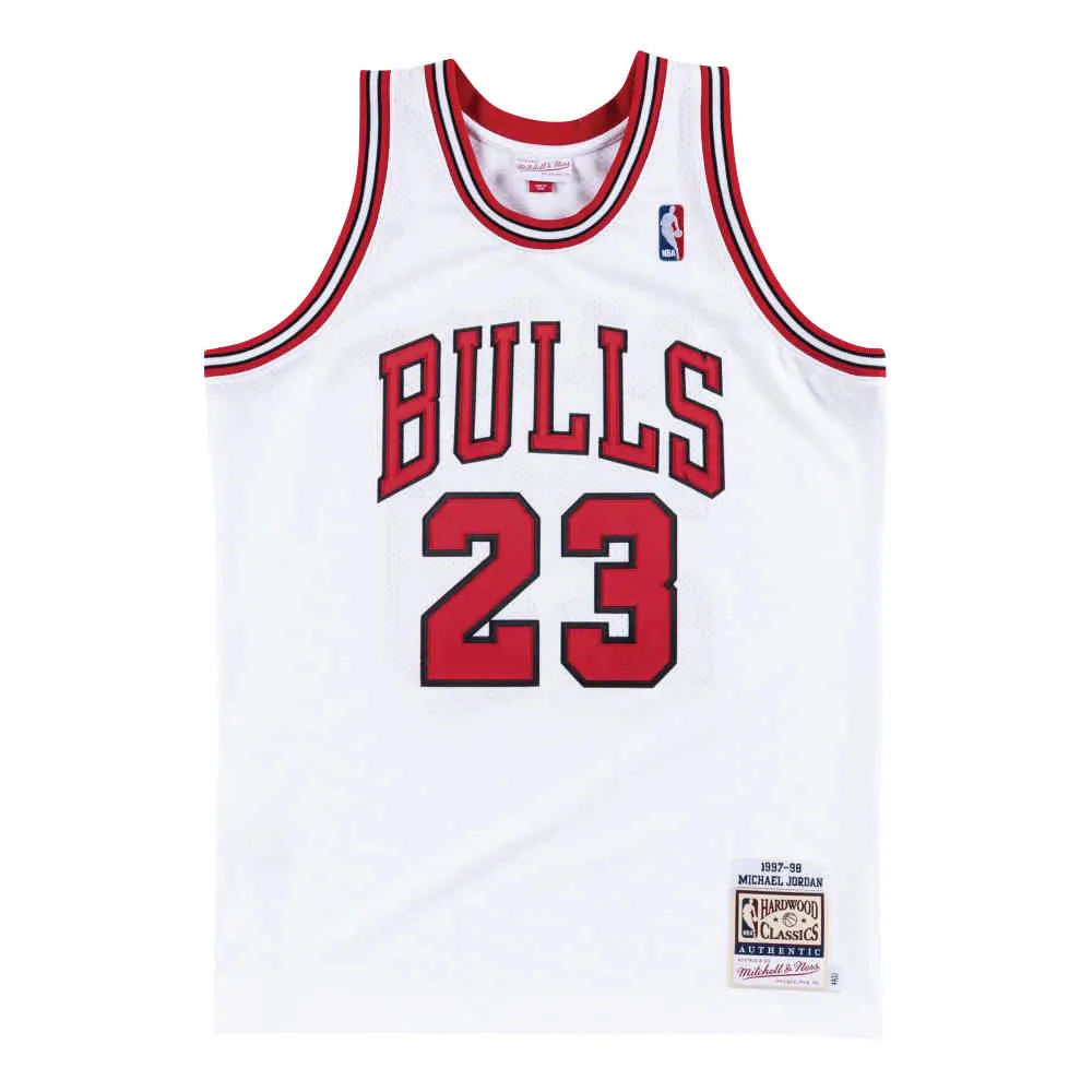 【Mitchell & Ness】 Authentic球員版復古球衣 公牛隊 97-98 #23 Michael  Jordan 歷史價格詳細信息