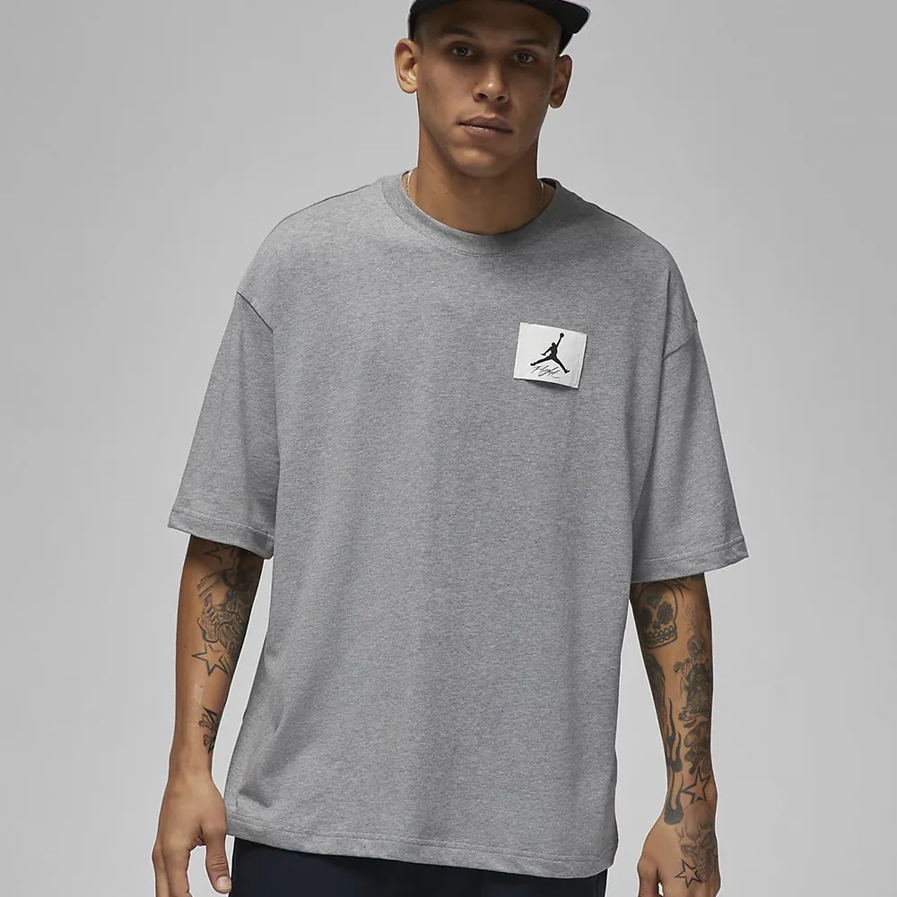 【NIKE】AS M J ESS SS CREW 2 男 短袖T恤-DX9580010 歷史價格詳細信息