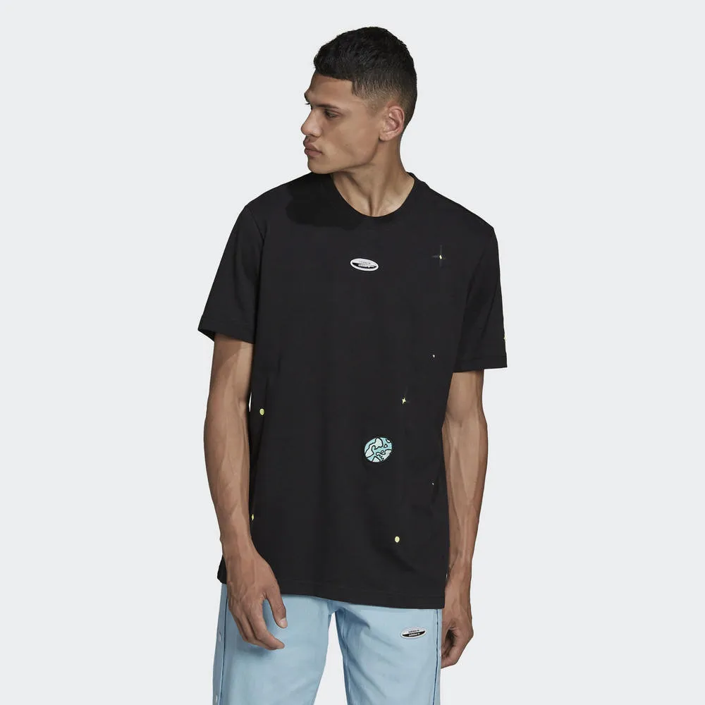 【ADIDAS】Q1 Hoodie 男 連帽T恤 卡其-HC9450 歷史價格詳細信息