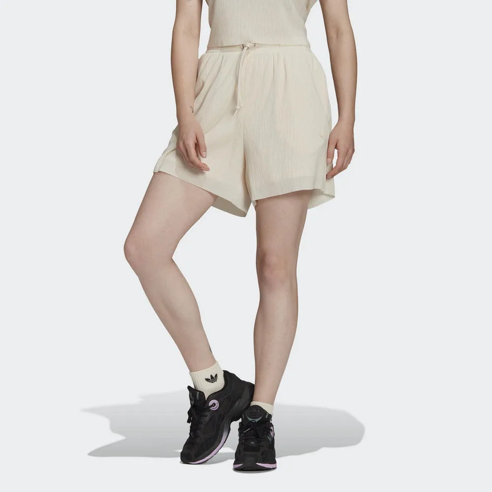 ADIDAS SHORTS 女短褲 GN3257 黑 歷史價格詳細信息