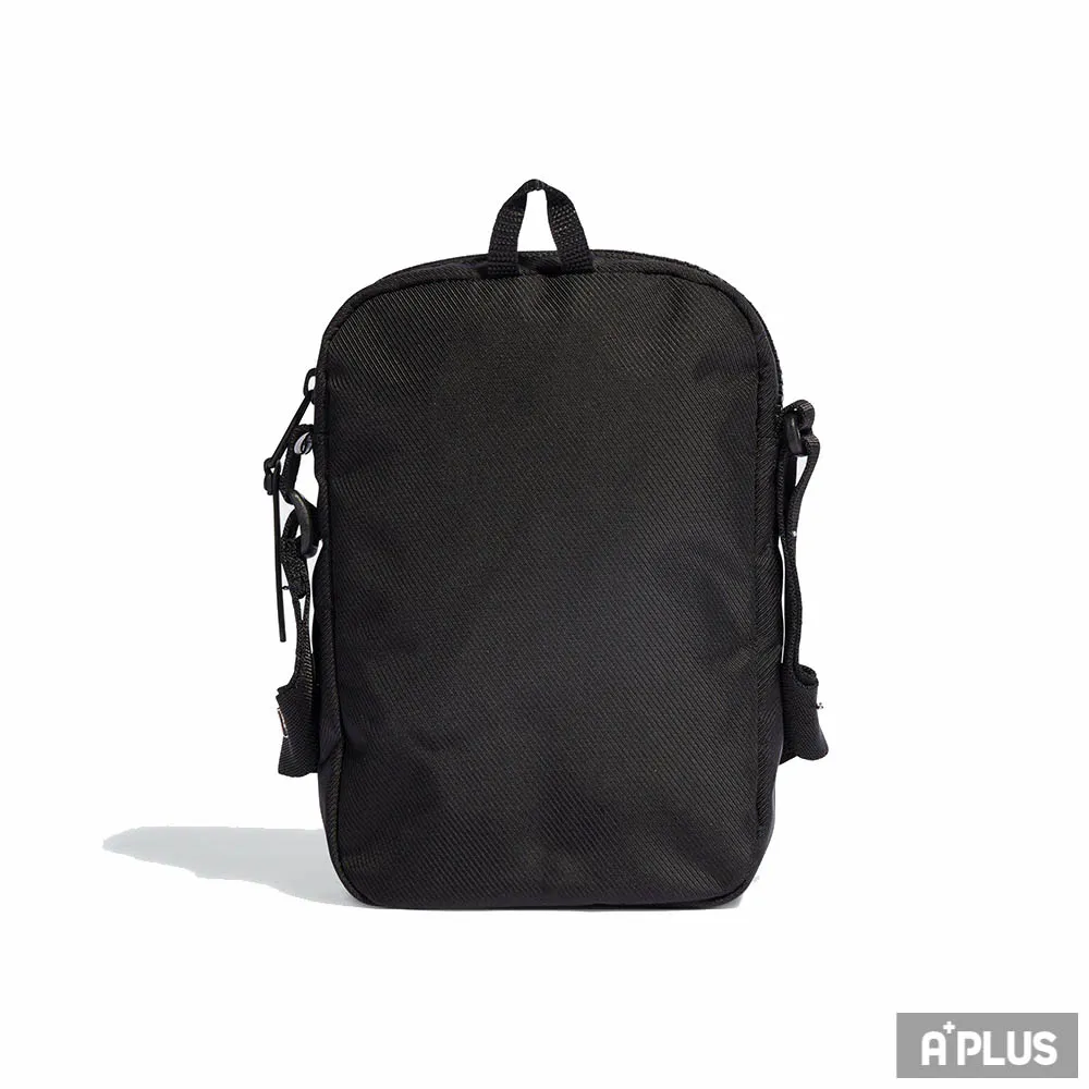 CL斜側包進口專櫃中容量100%進口牛皮革肩背斜側背懷舊復古設計附二組活動背帶 歷史價格詳細信息