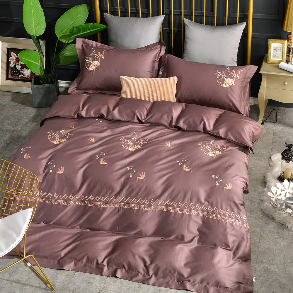 【Betrise錦葵紅】鏤空系列 加大 頂級300織100%精梳長絨棉素色刺繡四件式被套床包組 歷史價格詳細信息