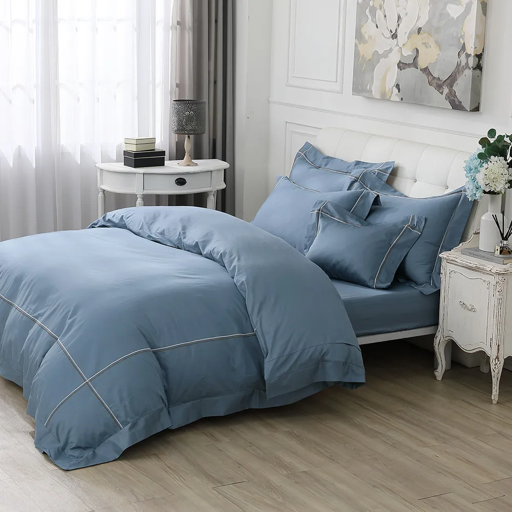 鴻宇 100%精梳棉 純色刺繡 迷霧藍 雙人四件式薄被套床包組 歷史價格詳細信息