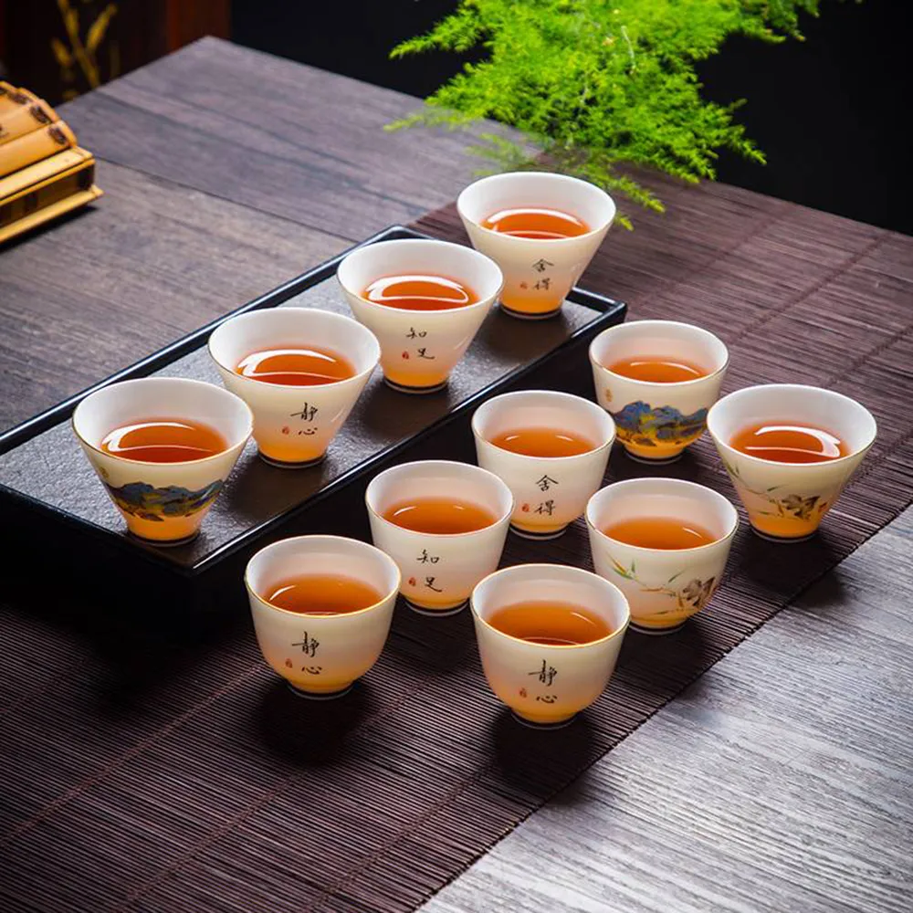 【古緣居】精美通透羊脂玉白瓷品茗杯玉蘭杯款套組（四入一組） 歷史價格詳細信息