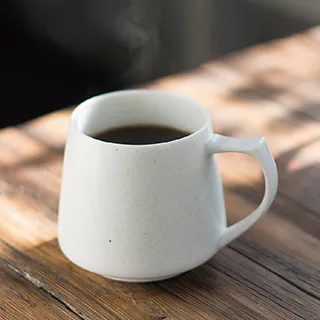 【KiKi】美背D環條紋拼接-女短袖上衣 美背 芥黃(二色/版型適中) 歷史價格詳細信息