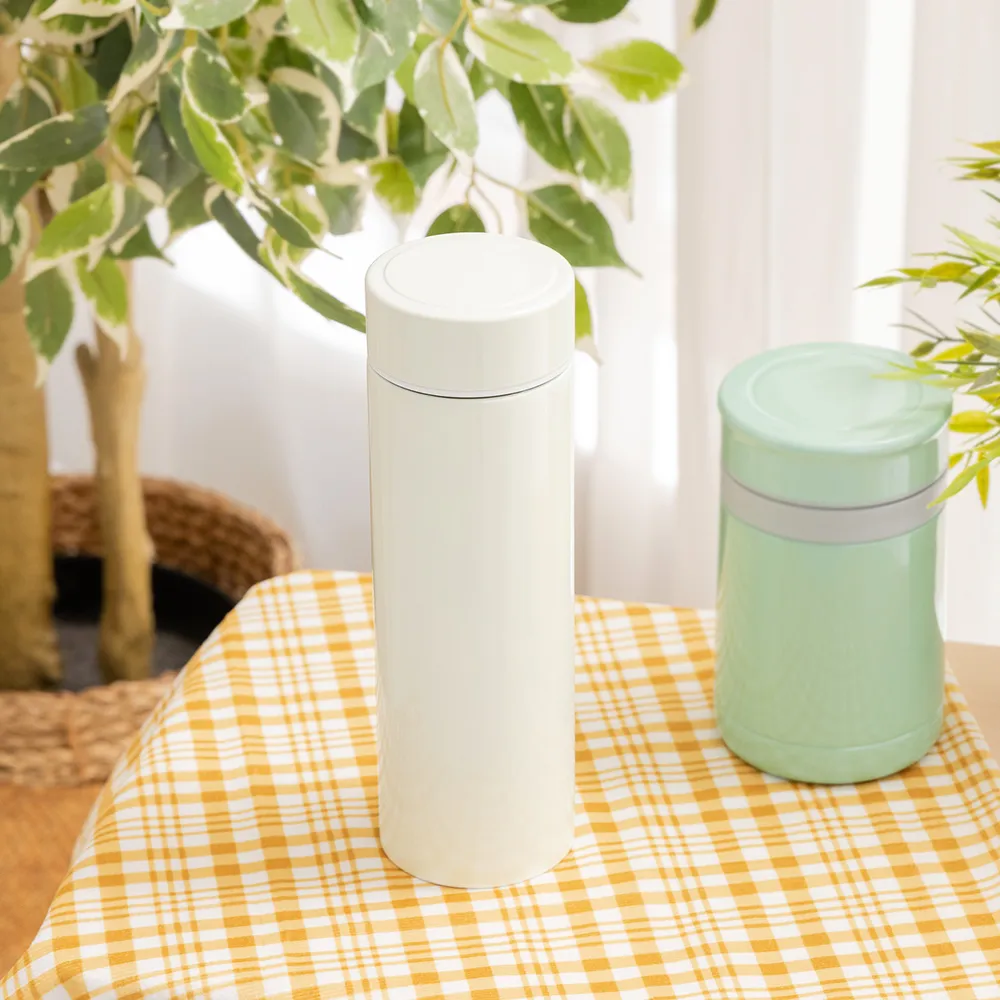 【YU Living】陶瓷手作蓮花燭台二件組 蠟燭台 (綠色) 歷史價格詳細信息