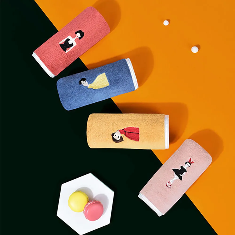 珊瑚礁雅築 印度聖螺.法器.(長約182cm，附口蓋..自然原味，厚重實在，值得珍藏，可送禮或做為擺飾、教 歷史價格詳細信息