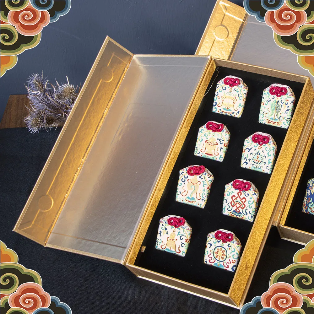 龍藏經-刺繡招財長夾 歷史價格詳細信息