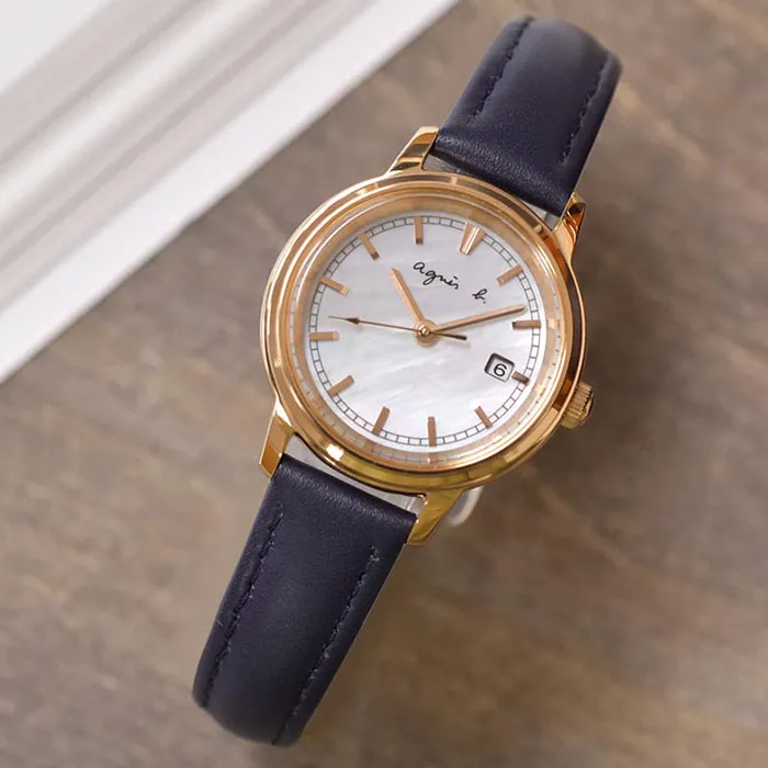 agnes b.皮帶釦式皮革滾邊斜背包(小/深藍) 歷史價格詳細信息