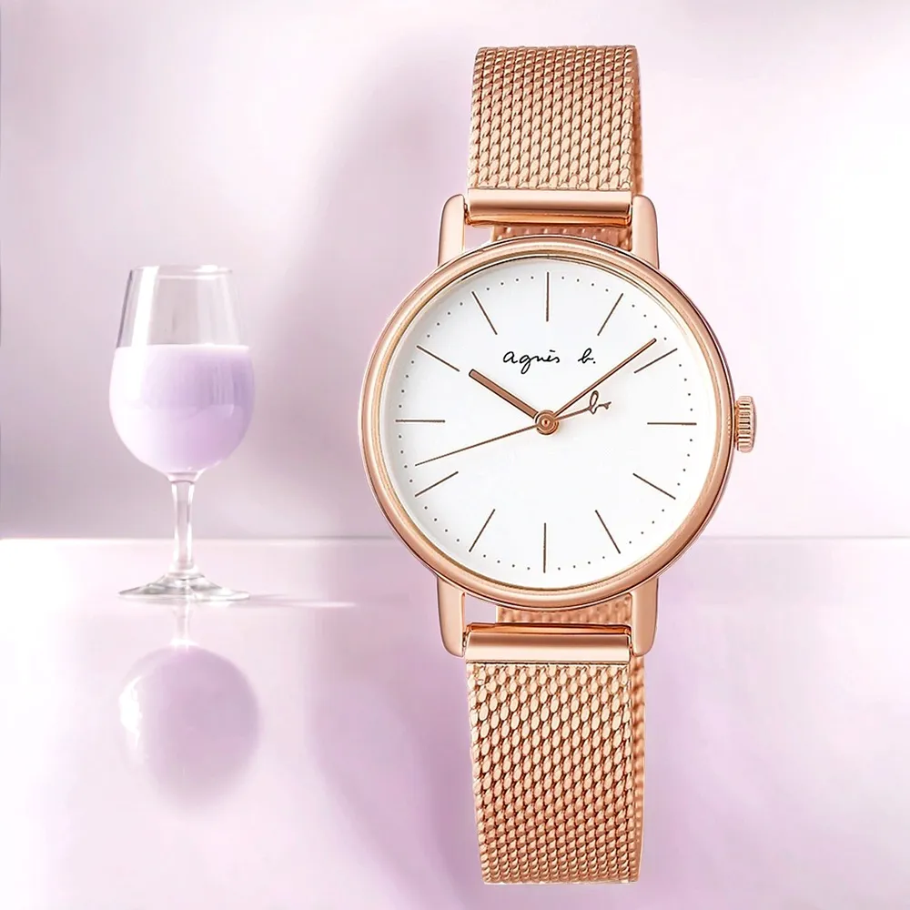 agnes b米色皮革尼龍肩背包。七夾層。 長28 cm寬40cm底14cm。 歷史價格詳細信息