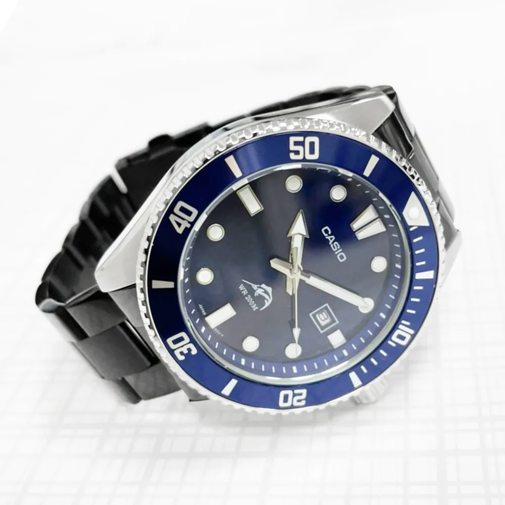 【CASIO】槍魚系列黑水鬼200米潛水錶-黑面x金框(MDV-106G-1A) 歷史價格詳細信息