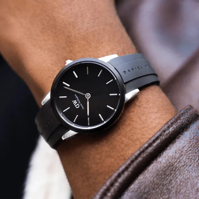 簡約運動風!! Maleroads 矽膠導汗運動頭帶 可調整頭圍 配戴舒適 導汗帶 止汗頭帶 歷史價格詳細信息