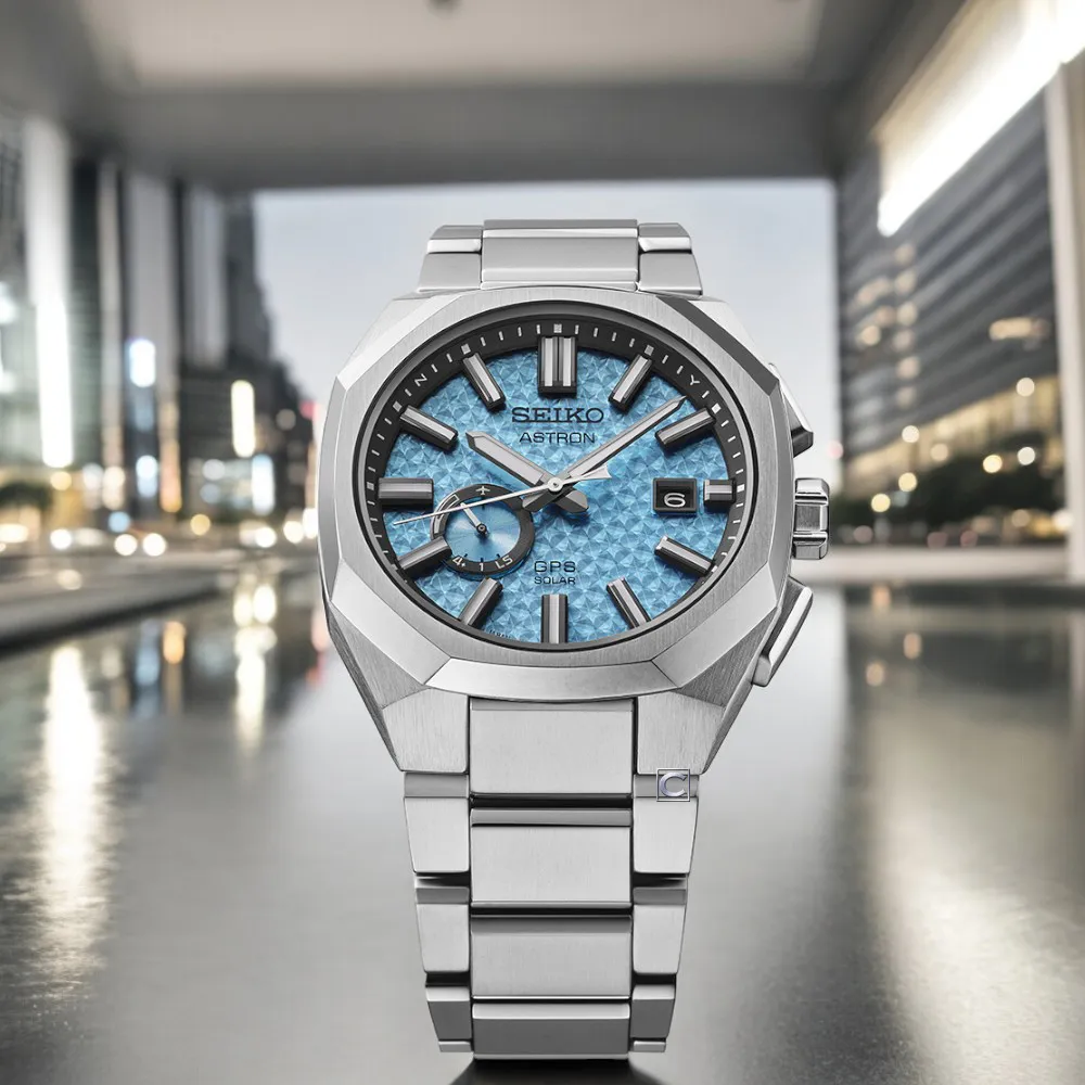 精美金太陽手鍊mm，橘紅色透體亮閃，顆顆帶有滿天星細閃，基本無黑點，實物佩戴好看漂亮。 歷史價格詳細信息