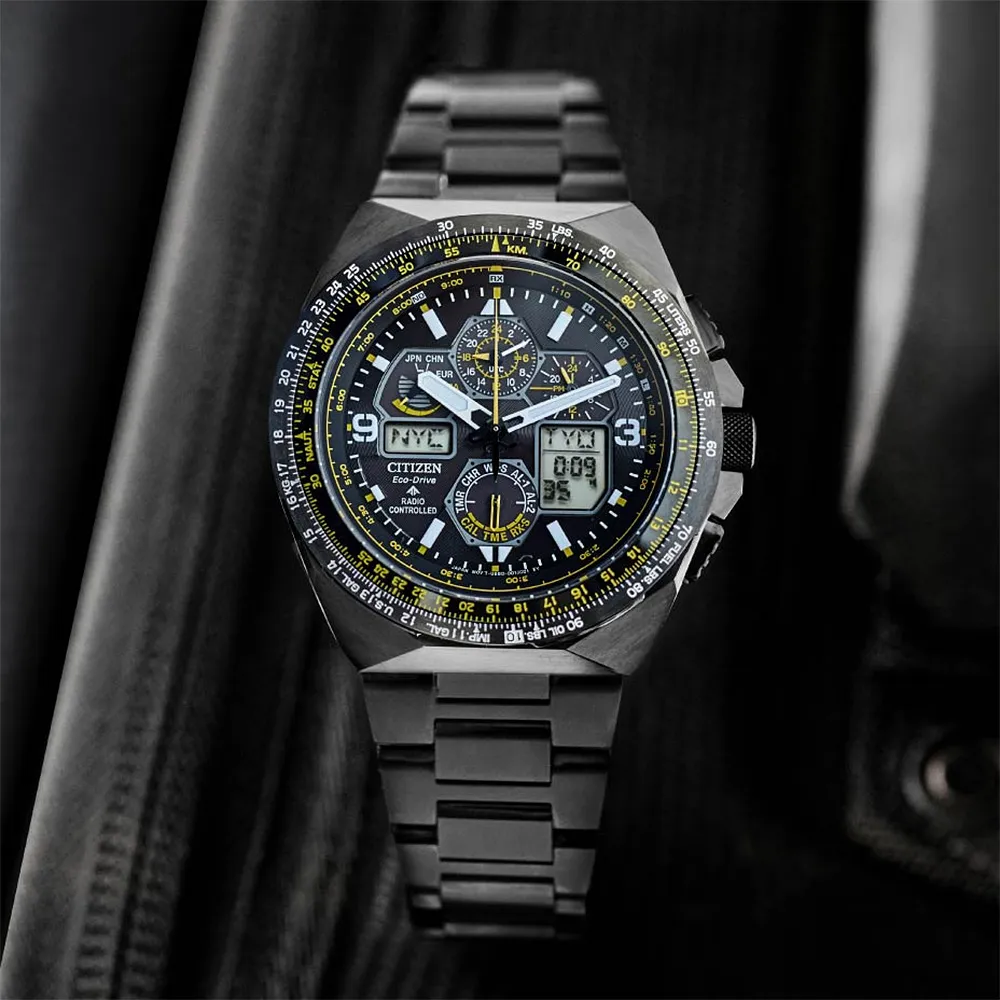 CITIZEN 星辰 PROMASTER 限量 光動能電波萬年曆計時手錶 CB5925-82X 歷史價格詳細信息