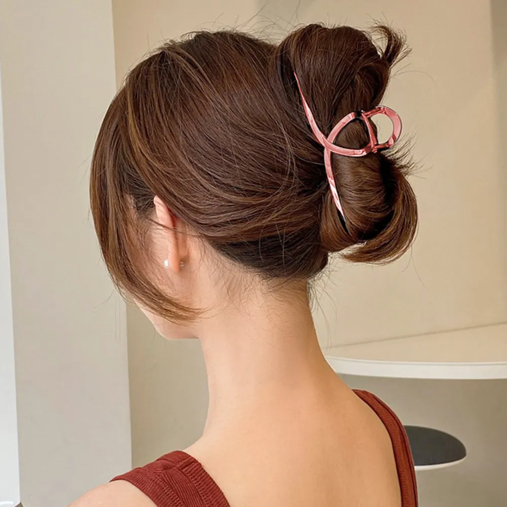 慵懶感大鯊魚夾 鯊魚夾 韓系 簡約 髮夾 抓夾 法式髮夾 造型髮夾 大嘴夾 髮飾【DT STORE】【AY005】 歷史價格詳細信息