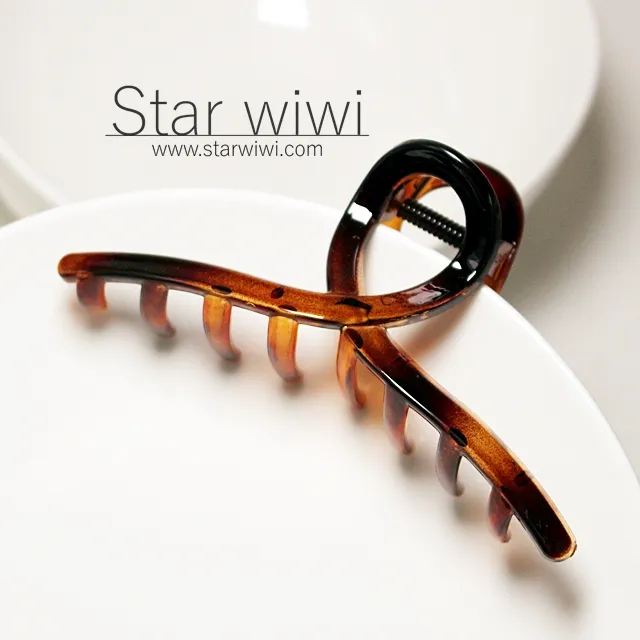 【Star wiwi】經典交叉造型大鯊魚夾《髮飾 • 髮夾》《2入組》《黑色款》 歷史價格詳細信息