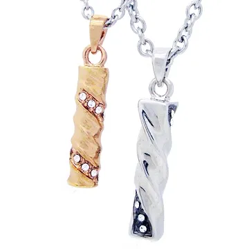 【Charme】戀上記憶 白k飾 時尚情人對鍊 歷史價格詳細信息