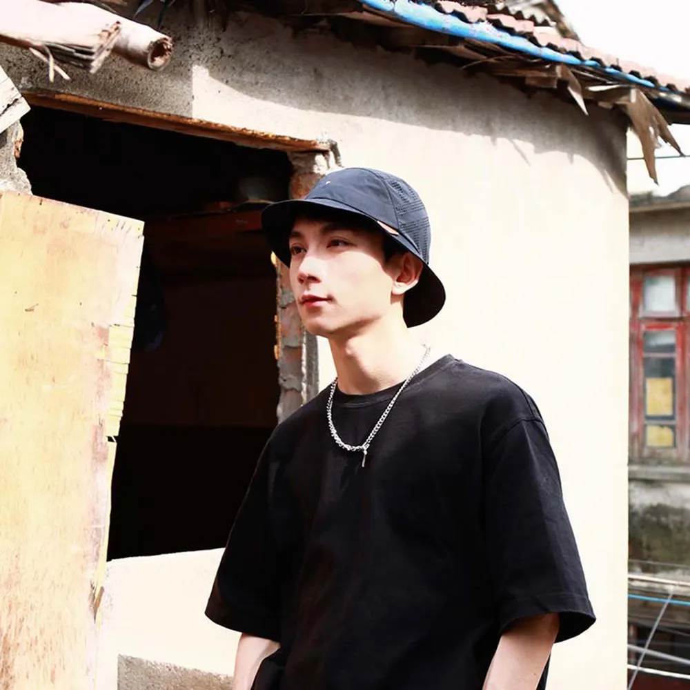 【ISW】黑白彩虹帶棒球帽-白色 (兩色可選) 設計師品牌 歷史價格詳細信息