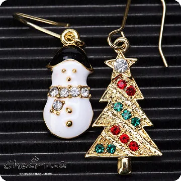 Charme~~聖誕小品~~雪花~珍珠限量版 歷史價格詳細信息