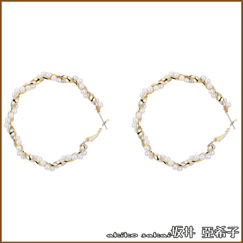 『坂井．亞希子』圓潤珍珠交織碎鑽四葉草髮夾 歷史價格詳細信息